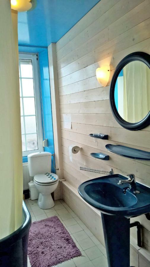 Le Point Du Jour Bed & Breakfast Revin  Exterior photo